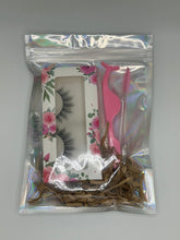 Load image into Gallery viewer, Dreya’s Lashes
