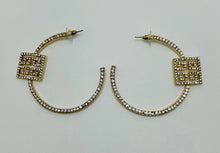 Load image into Gallery viewer, Vera Hoops
