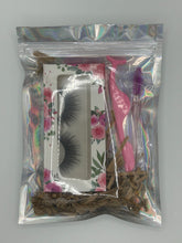 Load image into Gallery viewer, Fabulous Eyelashes
