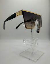 Load image into Gallery viewer, Becky Sunglasses
