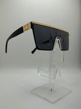 Load image into Gallery viewer, Becky Sunglasses
