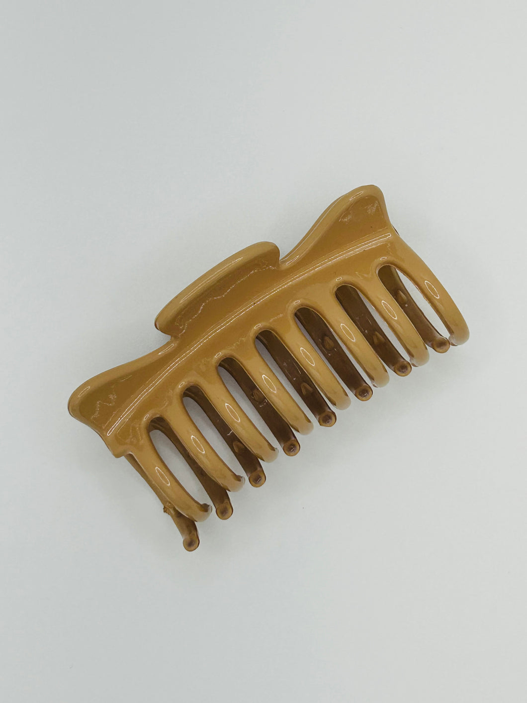 Neutral Hair Claw